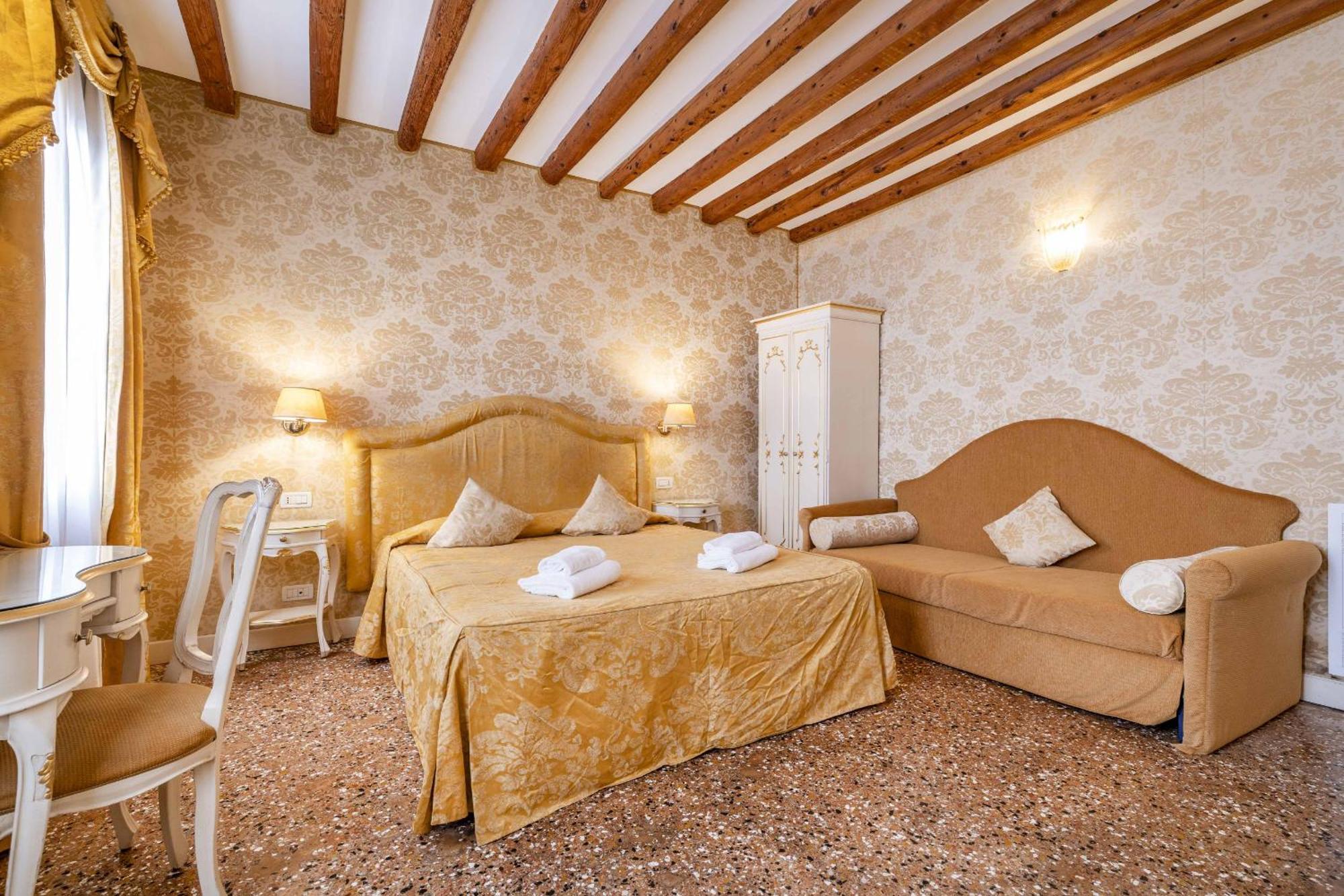 Residence Ca' Di Malta Arsenale By Wonderful Italy Венеция Екстериор снимка