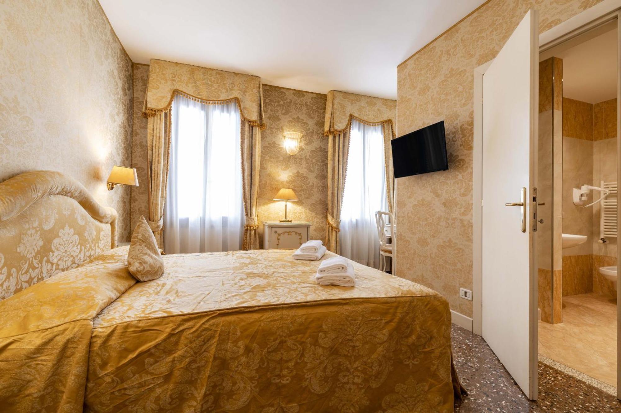 Residence Ca' Di Malta Arsenale By Wonderful Italy Венеция Екстериор снимка