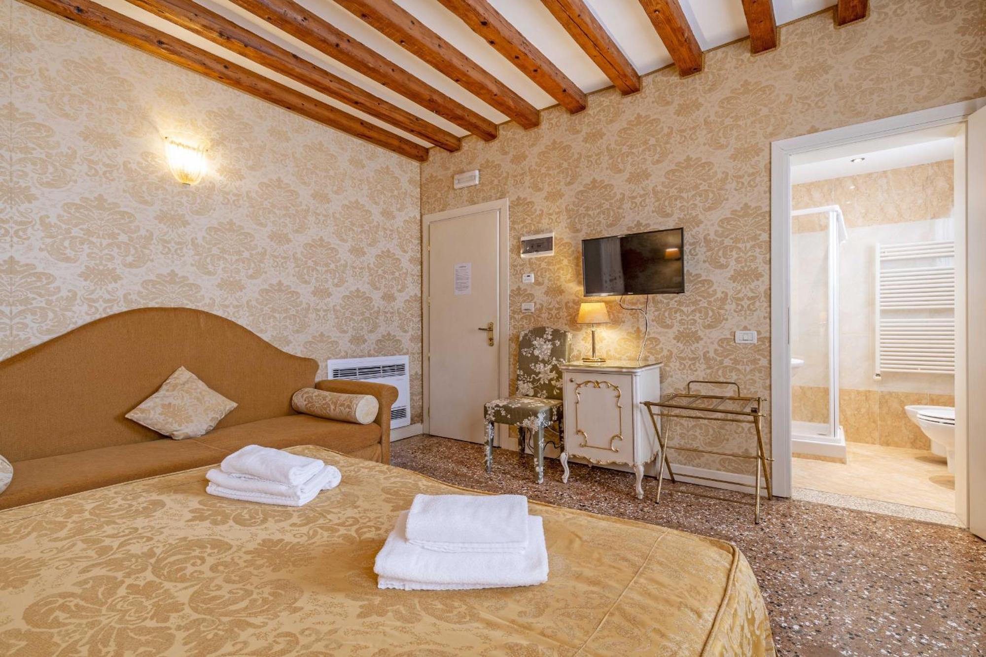 Residence Ca' Di Malta Arsenale By Wonderful Italy Венеция Екстериор снимка