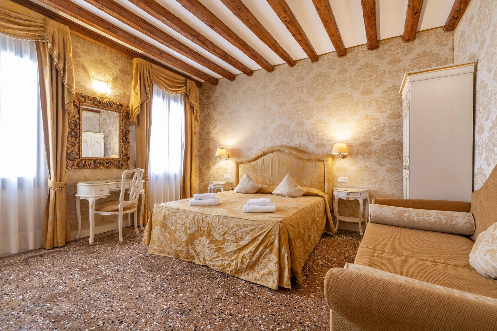 Residence Ca' Di Malta Arsenale By Wonderful Italy Венеция Екстериор снимка