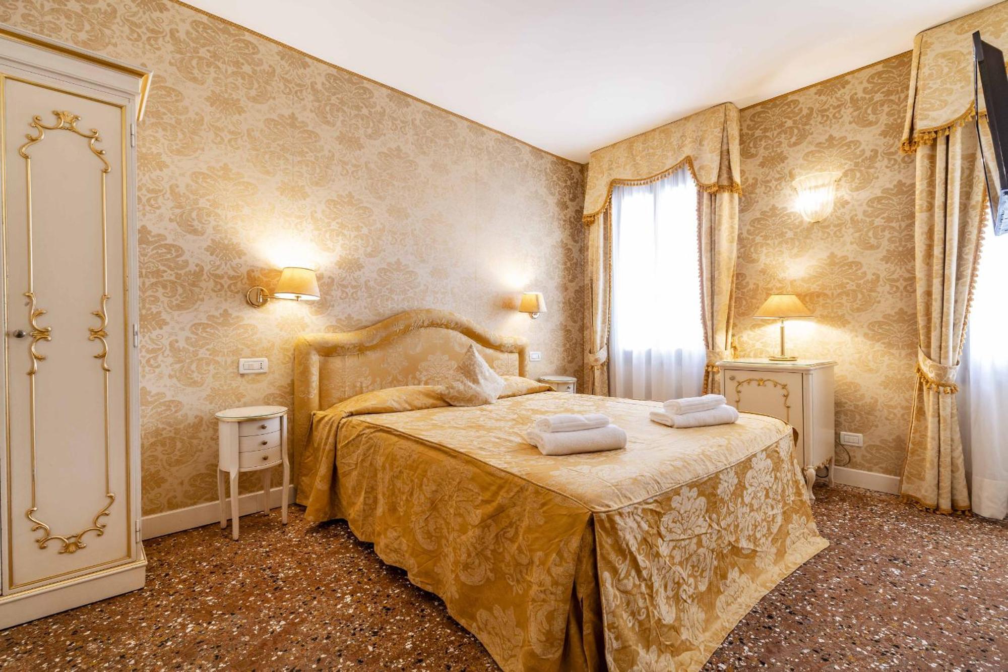 Residence Ca' Di Malta Arsenale By Wonderful Italy Венеция Екстериор снимка
