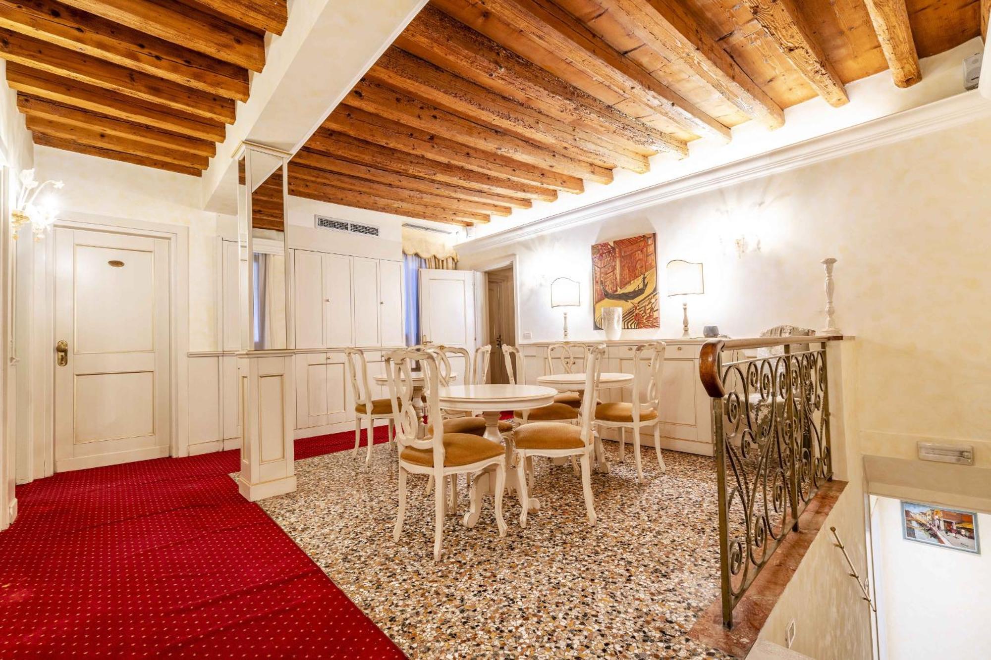 Residence Ca' Di Malta Arsenale By Wonderful Italy Венеция Екстериор снимка