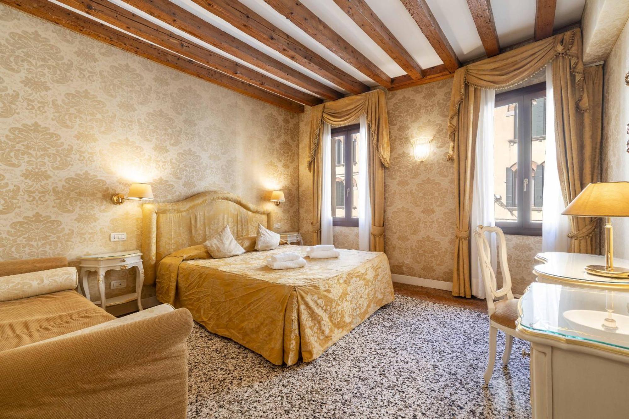 Residence Ca' Di Malta Arsenale By Wonderful Italy Венеция Екстериор снимка