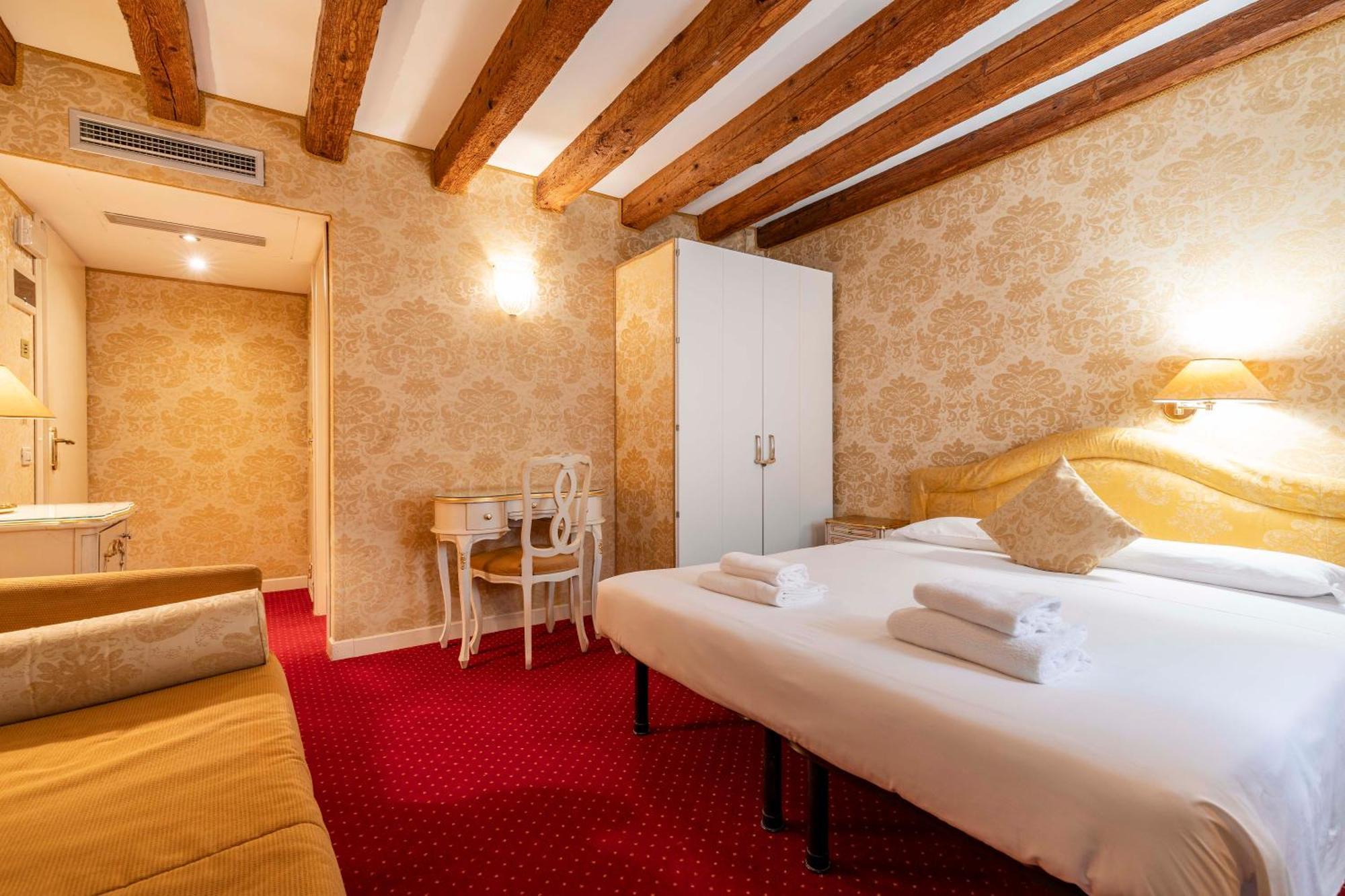 Residence Ca' Di Malta Arsenale By Wonderful Italy Венеция Екстериор снимка